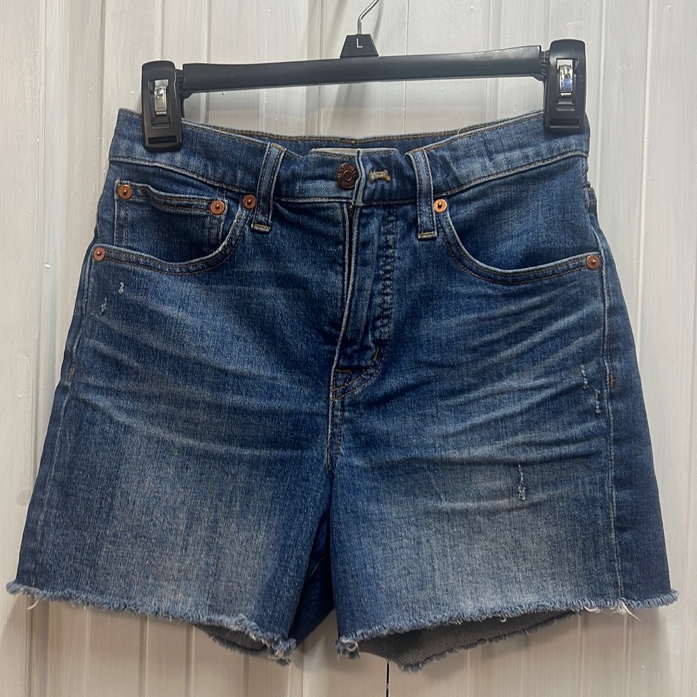 Madewell shorts size 24